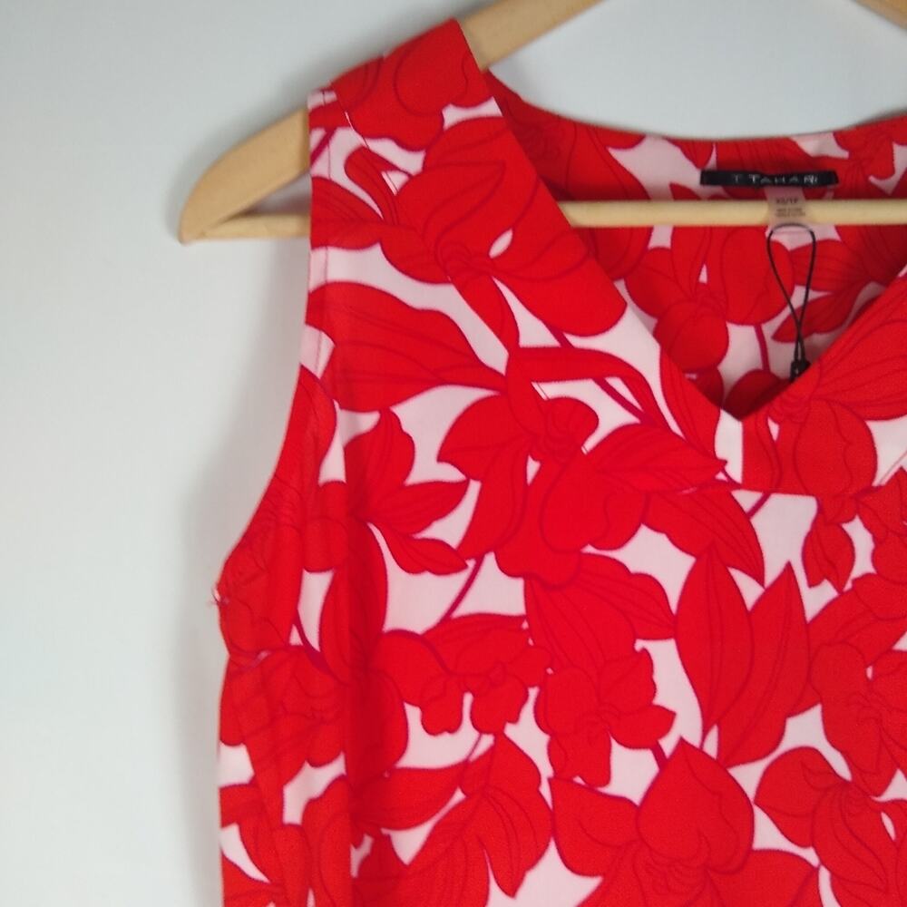 T Tahari Blouse Size XS Floral V Neck Sleeveless Blouse NWT - Picture 10 of 12